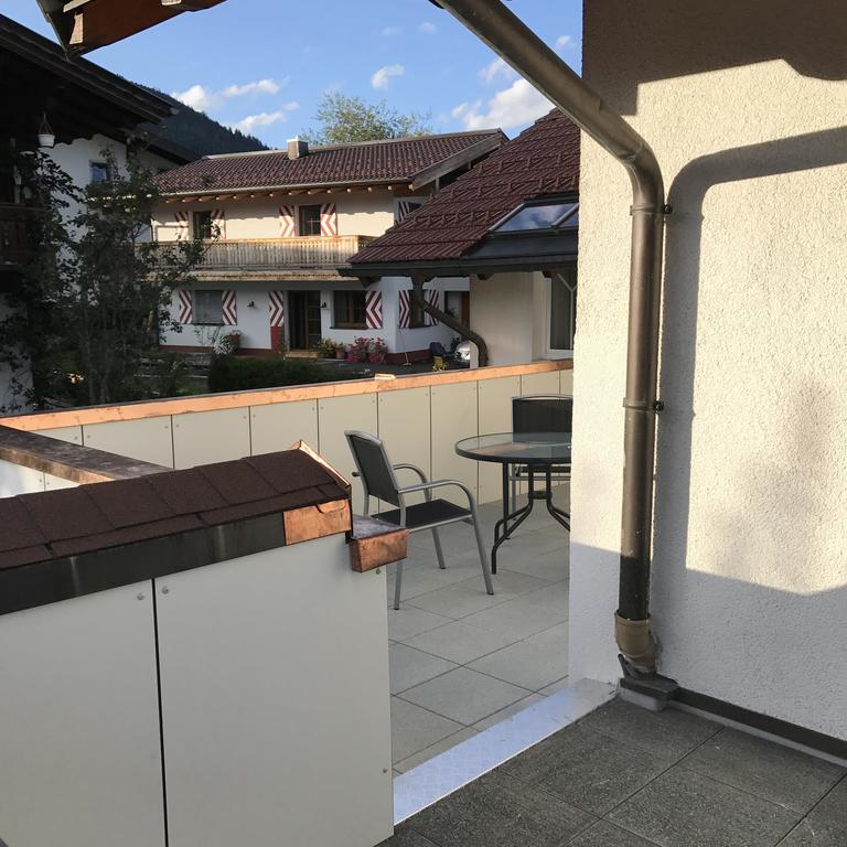 Haus Meneweger Lejlighed Flachau Eksteriør billede